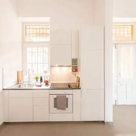 Modern Bauhaus