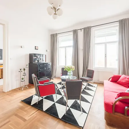 Modern Bauhaus Lägenhet *
