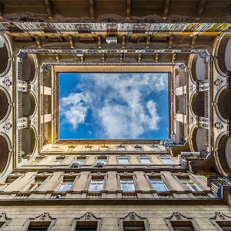 Apartment Modern Bauhaus *