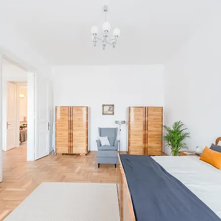 Modern Bauhaus Lägenhet *